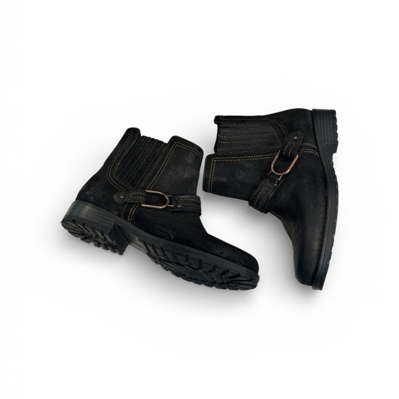 Clarks Aspra Buckle Comfortable Womens Ankle Boots Black Suede Leather - Picture 6 of 8